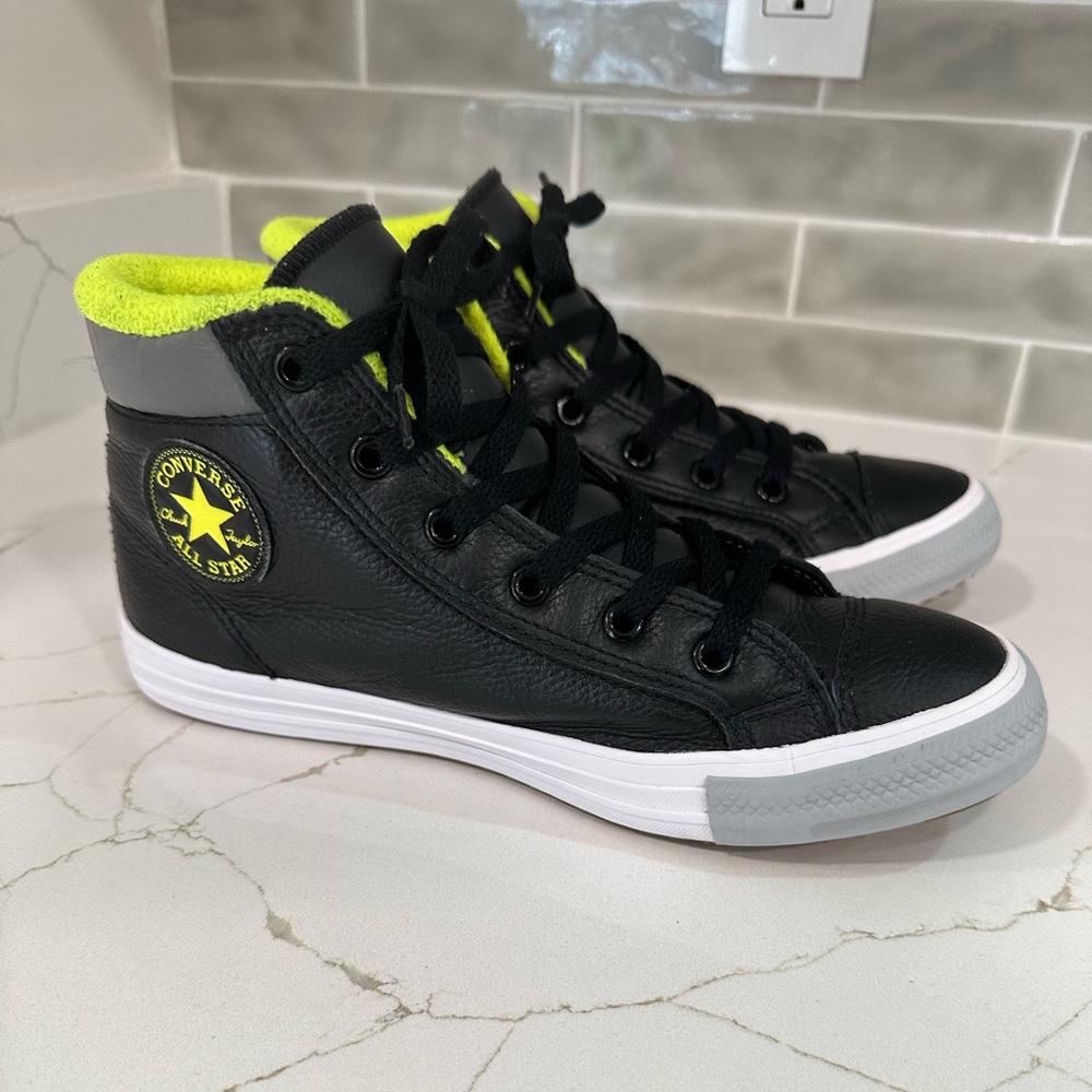 Converse Chuck Taylor All Star. Color Black, Green And White. Boy Size 5. - Picture 3 of 11